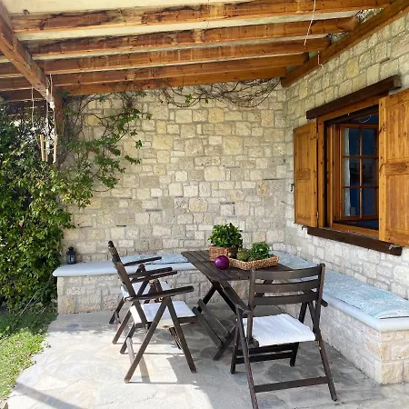 Dreaming Trees Maisonette Villa *