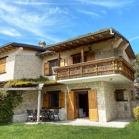 Dreaming Trees Maisonette Villa *