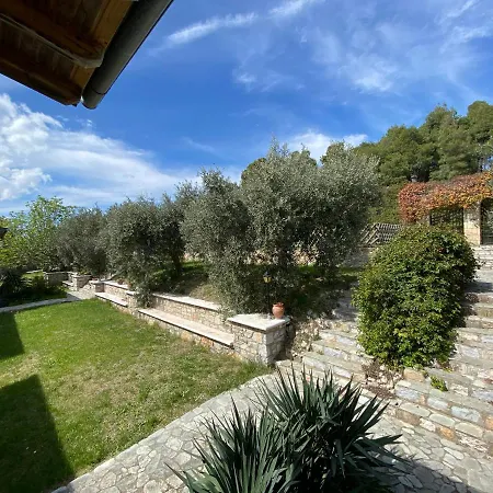 فيلة Dreaming Trees Maisonette باراليا ساني